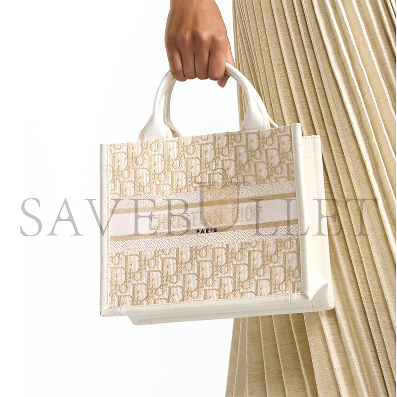 D*or small D*or book tote m1325czdl_m01e (26.5*22*14cm)